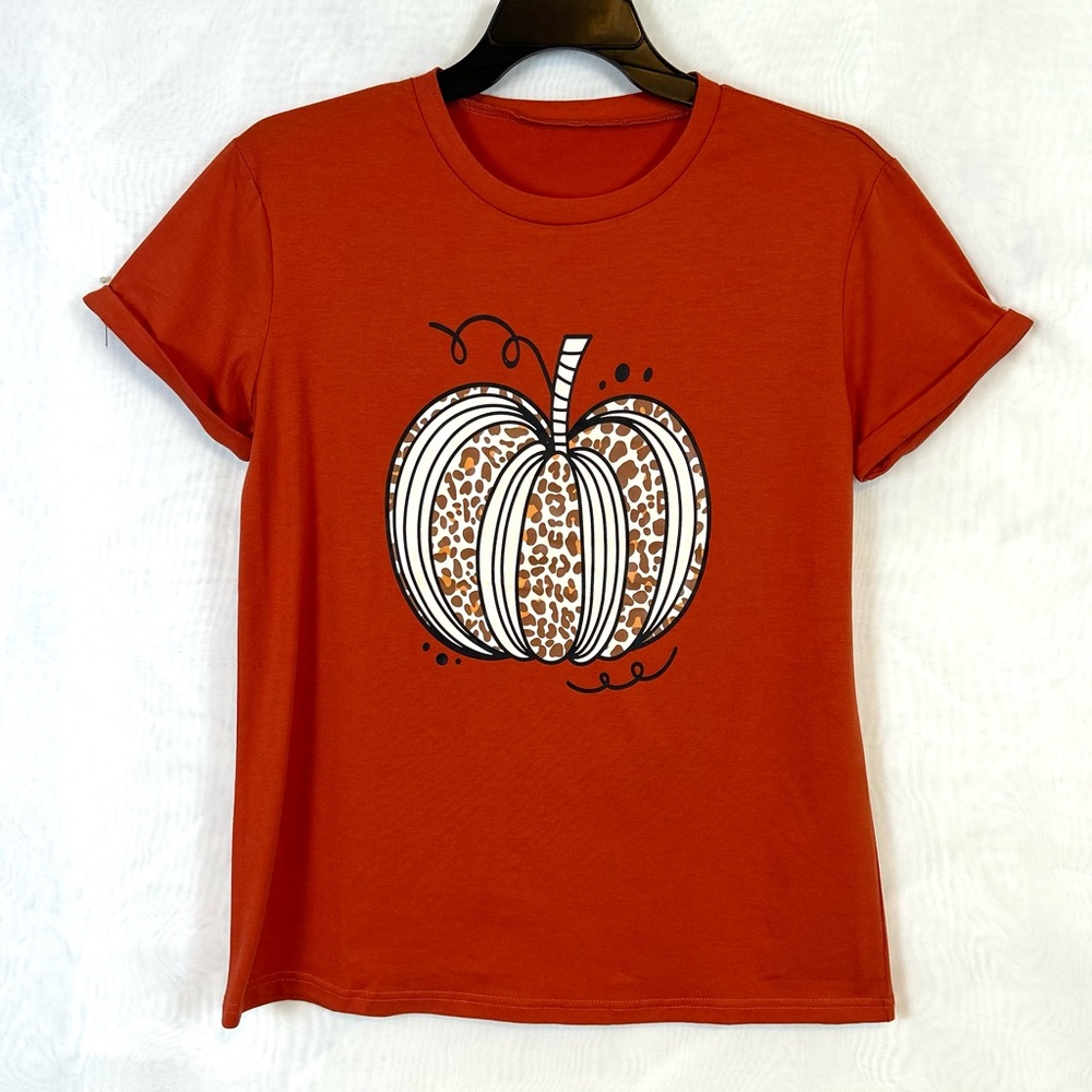 New Womens Orange Short Sleeve Leopard Pumpkin T-Shirt / Large